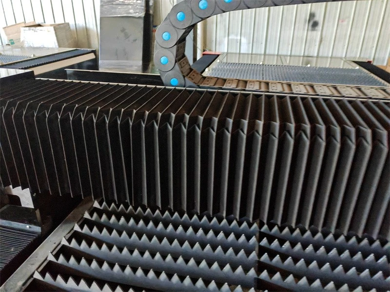 fiber laser cutting machine13 fiber laser cutting machine13